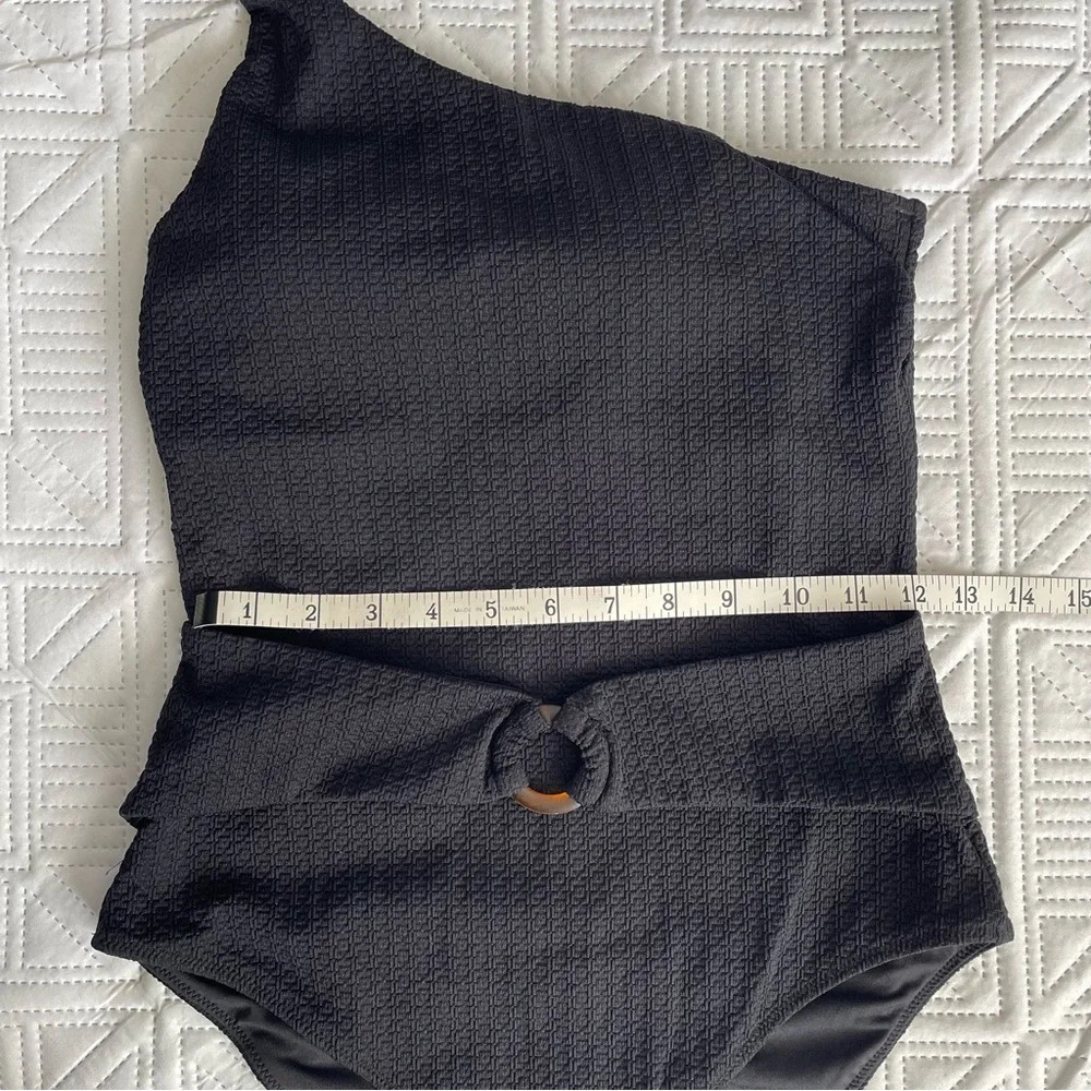 BOTEH One Shoulder Textured Swimsuit Size Medium In Black - Picture 4 of 10